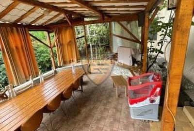 Vila 20 camere, 3 Apartamente, Compozitorilor - 2
