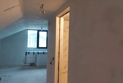 Casă cu 4 camere în Central - 4