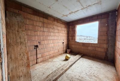 Duplex cu 4 camere -110 mp- Mosnita Noua - Comision 0% - 12