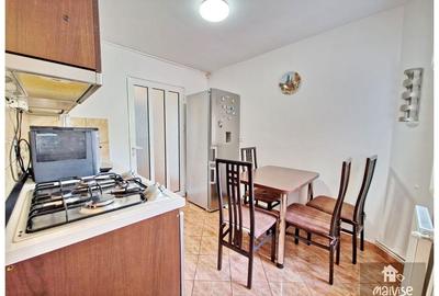 Apartament 3 camere de inchiriat, zona Astra - 13