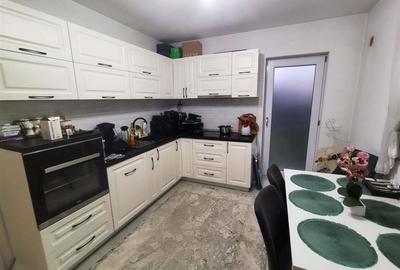 Casă individuală cu 5 camere cu Canalizare în Moara - 4