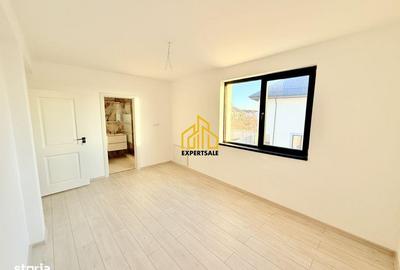 Casă cu 5 camere cu Teren 240 Mp în Prelungirea Ghencea - 3