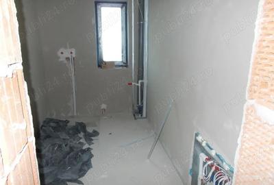 Casă cu 3 camere în Mehala - 9