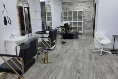 Spațiu comercial, de 73 mp, în Micro 4 - 9