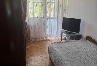Apartament cu 3 camere semidecomandat, mobilat în Drumul Taberei - 2