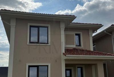 Duplex cu 5 camere cu Canalizare în Moșnița Nouă - 6
