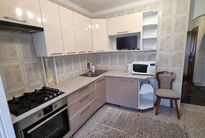 Apartament cu 3 camere decomandat în Giurgiului - 5
