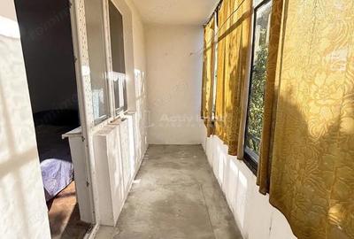 Apartament 3 camere - Rogerius - Str Selimbarului - 54 mp - etaj 4 - 4