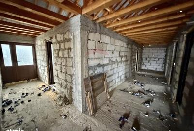 Casă cu 4 camere în Bolotești - 17
