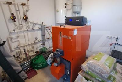 Casă cu 4 camere cu Canalizare în Prejmer - 1