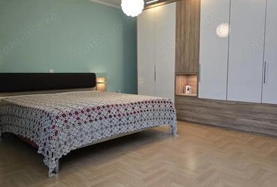 Casă cu 5 camere cu Teren 665 Mp în Central - 3