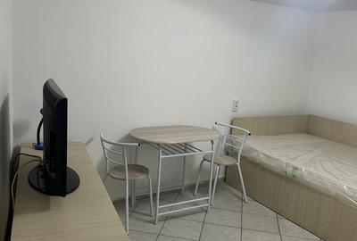 Garsonieră semidecomandată în Central - 1