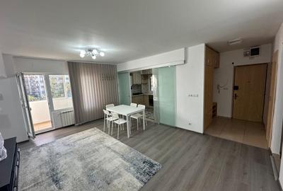Apartament cu 4 camere semidecomandat, mobilat în Lujerului
