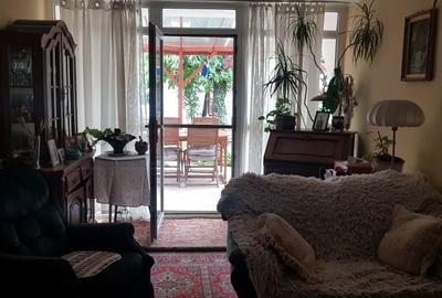 Casă cu 4 camere decomandat în Cantemir - 2