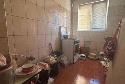 79500 euro -2camere-50mp -blv Basarabia -metrou Titan - 8