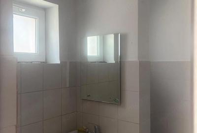 Spațiu comercial, de 300 mp, în Central - 9