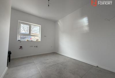 Duplex cu 3 camere cu Teren 170 Mp în Sânandrei - 5