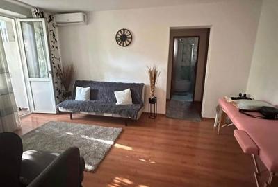 Apartament cu 3 camere în Central - 2