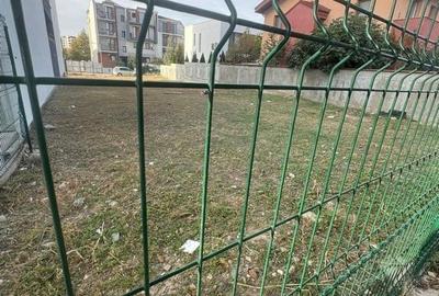 TEREN INTRAVILAN DE VANZARE -- COMPOZITORI - - 8
