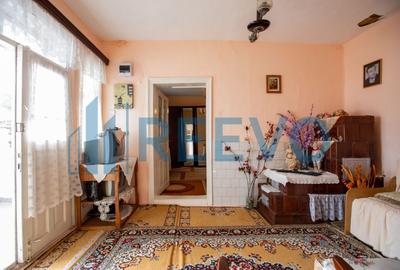 Casă cu 5 camere cu Teren 3365 Mp în Conțești - 16