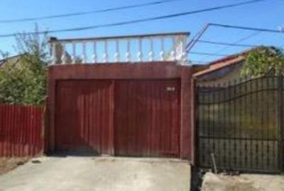 Casă cu 5 camere cu Teren 960 Mp în Podeni - 3