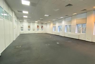 Spațiu comercial, de 350 mp, în P-ța Gorjului - 8