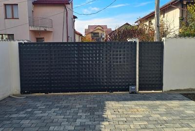 Casă Individuală Cuplată, 4 camere , Stradă asfaltată , Toate utilitățile - 4