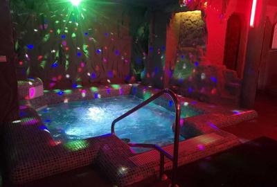 Casă individuală cu 9 camere cu Teren 2100 Mp în Săcădat - 1