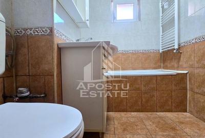 Apartament cu 3 camere decomandat, mobilat în Miorița