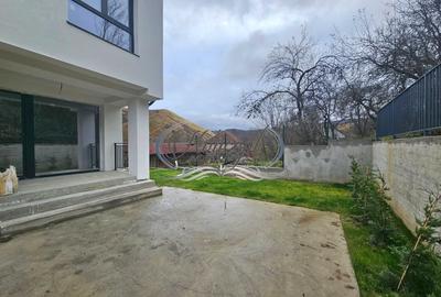 Locuinta spatioasa in ansamblu restrans din Tauti - 3