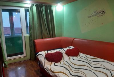 Apartament cu 2 camere decomandat în Nufărul - 1