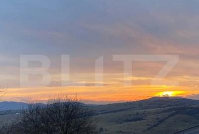 Teren de 2200 mp, în Central - 1