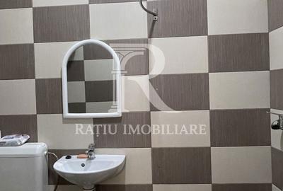 Spațiu comercial, de 45 mp, în Decebal - 7