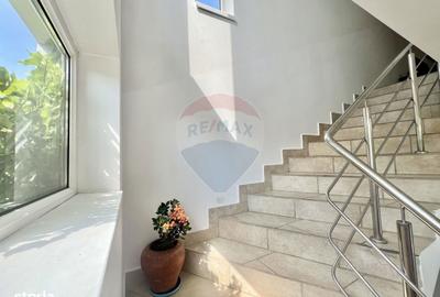 Casă cu 8 camere cu Teren 521 Mp în Brănești - 19