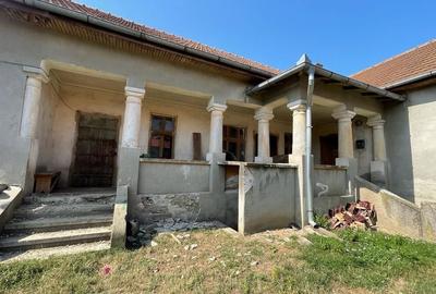 Casă cu 4 camere în Balomiru de Câmp - 2