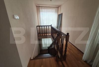 Casa de vanzare P+E si teren de 480 mp in cartierul Iosia, z - 8