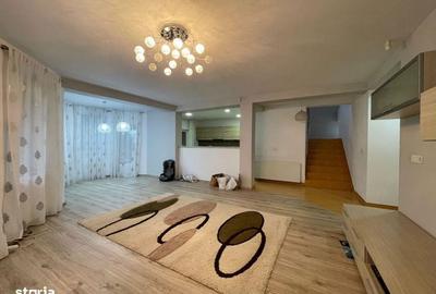 Casă cu 4 camere semidecomandat în Moșnița Nouă