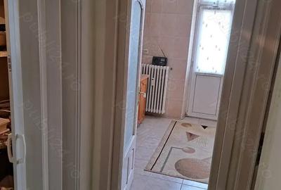 Apartament 2 camere 74m.p decomandat Apartament 2 camere 74m.p decomandat - 9