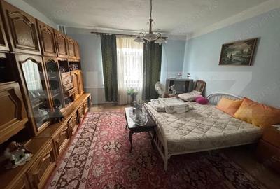 Casa de vanzare, 374 mp, strada Baritiu - 20