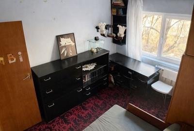 De vanzare Apartament 3 camere Gorjului - 2