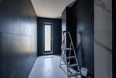 Casa noua in Harman, cu arhitectura moderna si spatii vitrate - 13