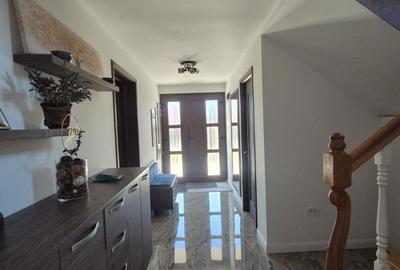Casă cu 3 camere în Șcheia - 1