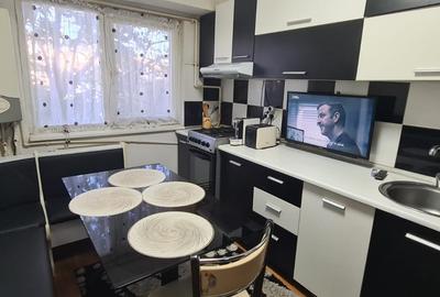 Apartament 3 camere decomandate – Tomis Nord 130.000€ - 12
