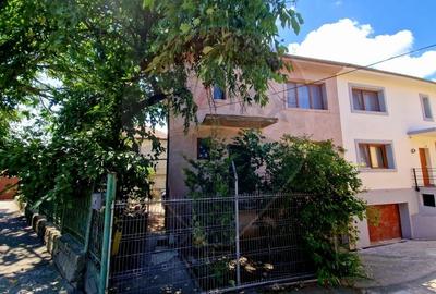 Casa / Vila  str. Ana Ipatescu S+P+1 , 5 camere , teren - 252 mp - 2