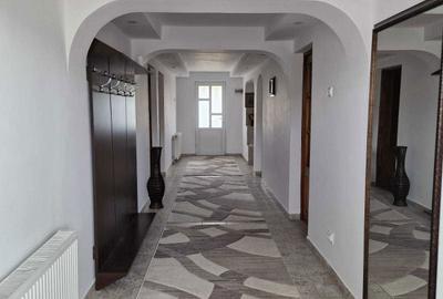 Casă cu 4 camere în Tomești - 5