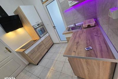 Apartament cu 3 camere în Central - 3