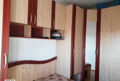 Apartament cu 3 camere decomandat în Berceni - 4