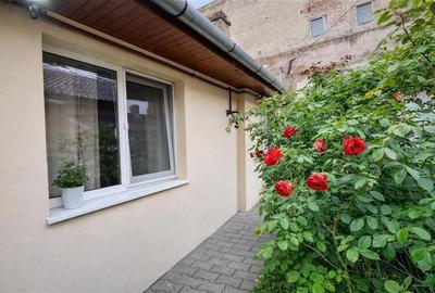 FILM& Tur 3D!Casa cu 4 camere si curte, Central, Targu Mures - 11