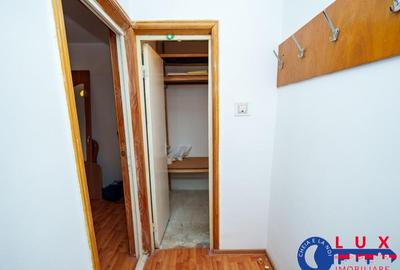 ID 2974 Apartament 2 camere - Strada Sabinelor - 2