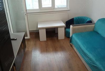 Garsonieră decomandată în Gării - 2